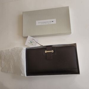 NIB Cutter & Buck Genuine Leather  Brown Travel Wallet